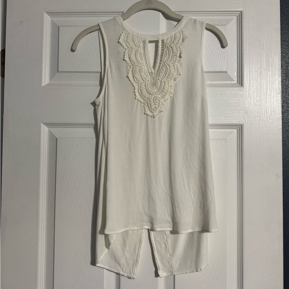 Daniel Rainn Quin Keyhole Crochet Blouse